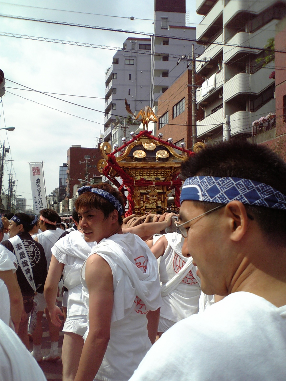 素盞雄神社本社大神輿